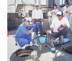 一般社団法人 和歌山県清掃連合会・和歌山県環境整備事業協同組合の活動の様子